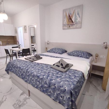 Zoxi Apartmani Split Bagian luar foto