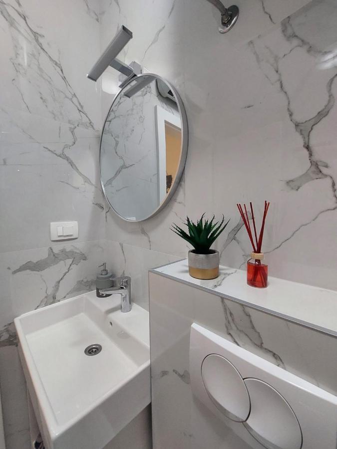 Zoxi Apartmani Split Bagian luar foto