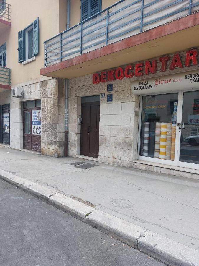 Zoxi Apartmani Split Bagian luar foto